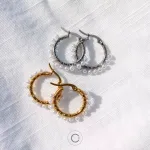 brincos argolas pérolas