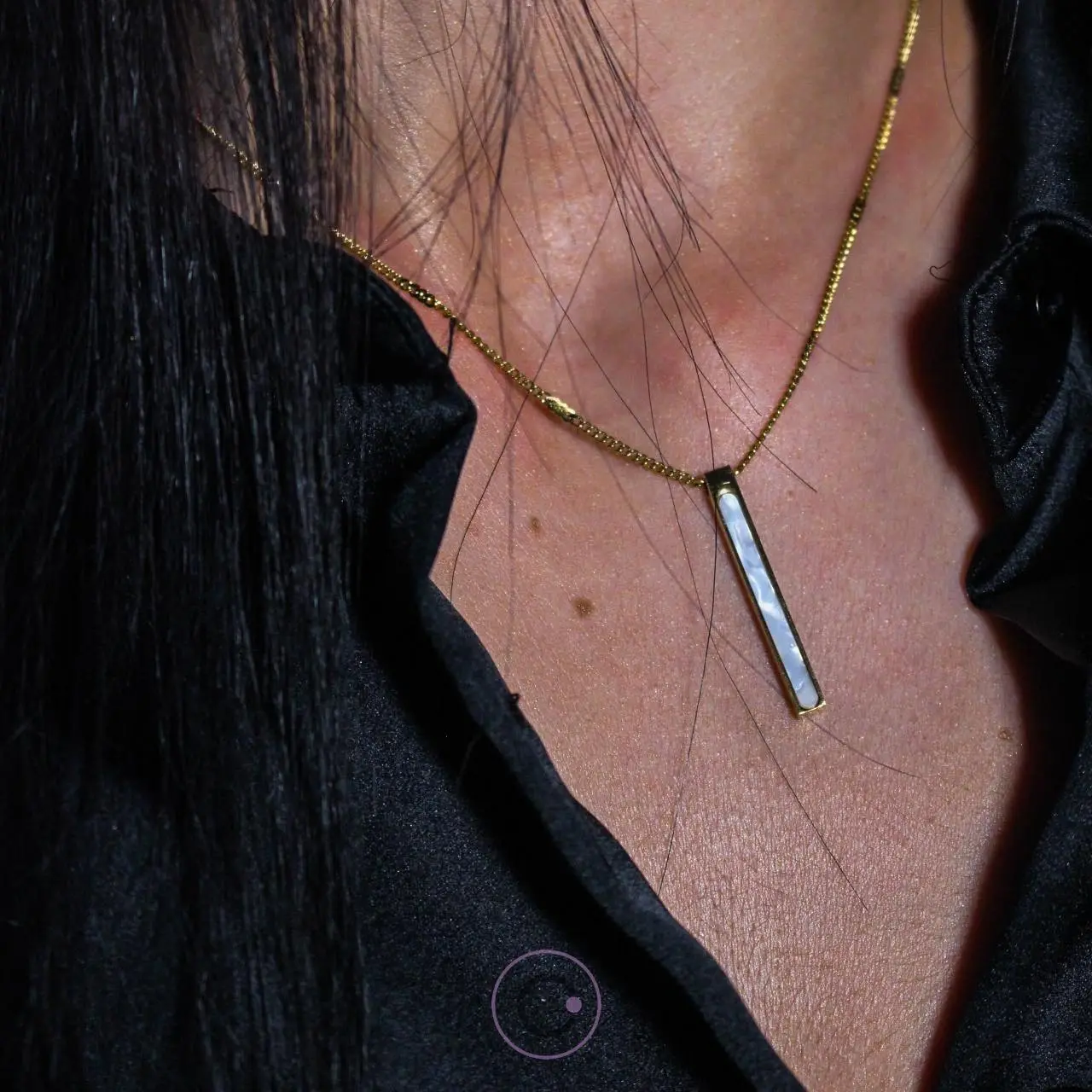 colar aço elegante madre pérola