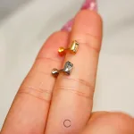 piercings orelha helix conch tragus flat