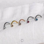 piercings nariz coloridos